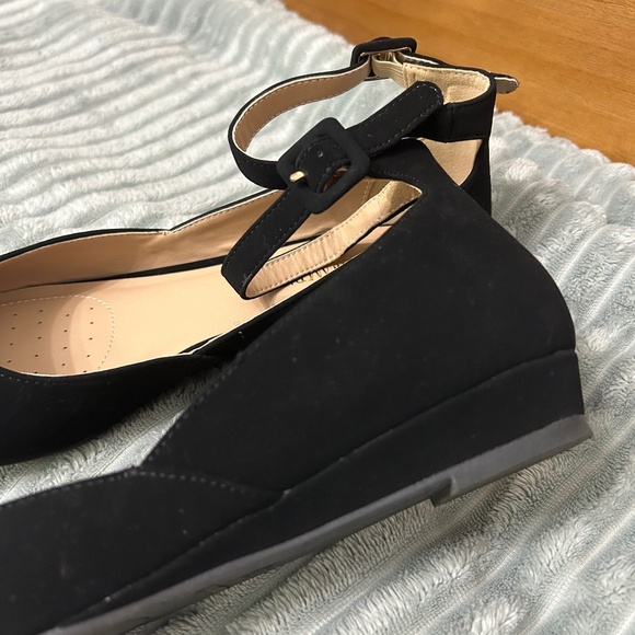 Black Suede Kitten Heels With Adjustable Buckle - Picture 6 of 11